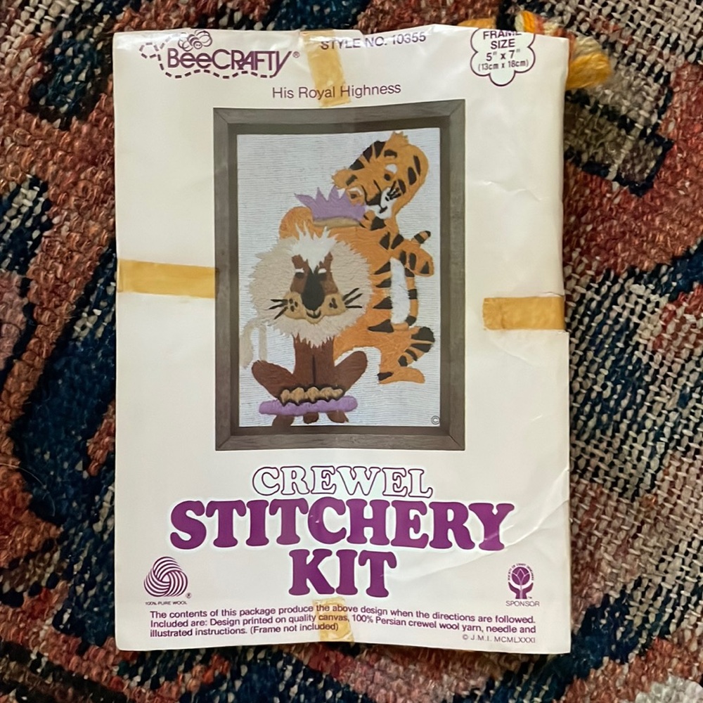 •vintage crewel kit•